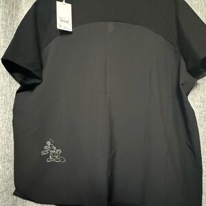 Figs LIMITED EDITION DISNEY Collection Scrub Set. NWT Unworn.